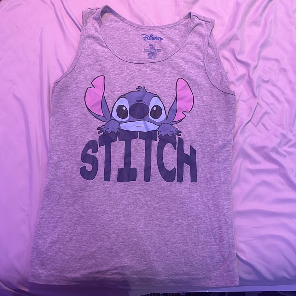 A grey stitch tank top